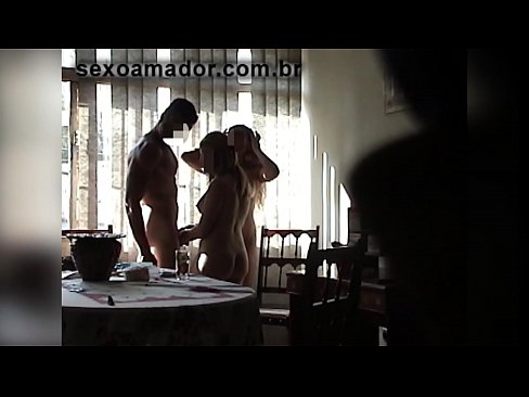 ❤️ Le amiche del sesso invitano un uomo gigante e una cosa a tre con lui ️❌ Sessoal it.pornplaybb.ru ☑