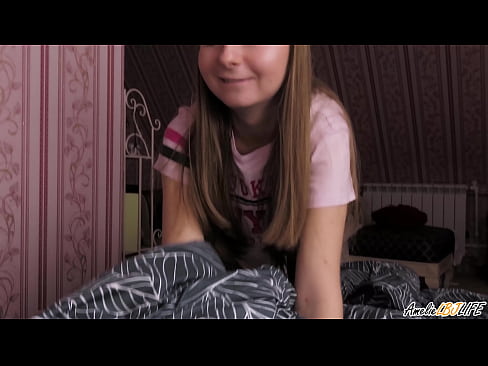 ❤️ La bionda succhia profondamente la sua migliore amica e si fa sborrare in bocca ️❌ Sessoal it.pornplaybb.ru ☑